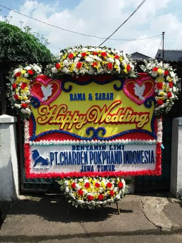 Karangan Bunga Pernikahan muara teweh